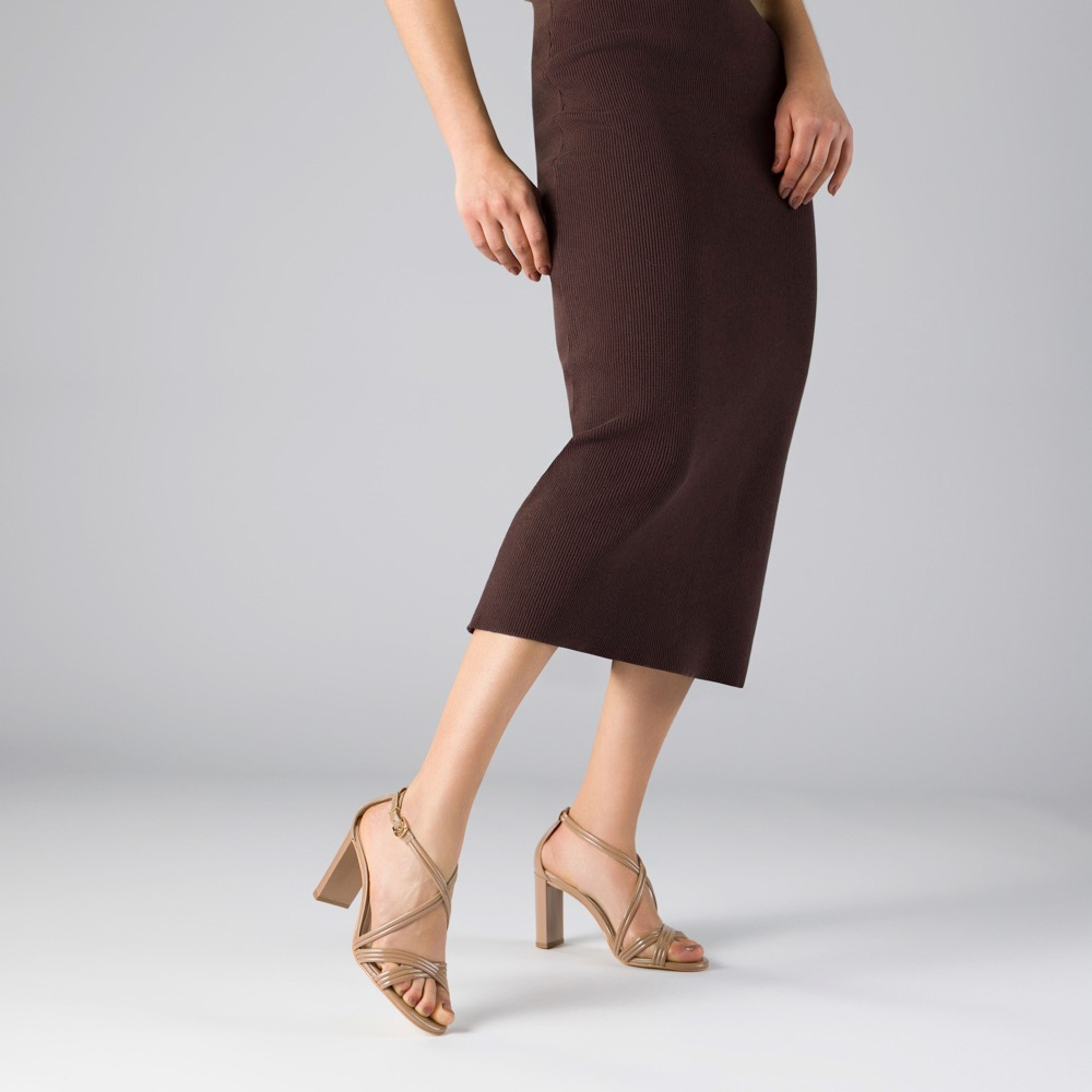 Sandalia Crossed Classic Alta LDL 80380031