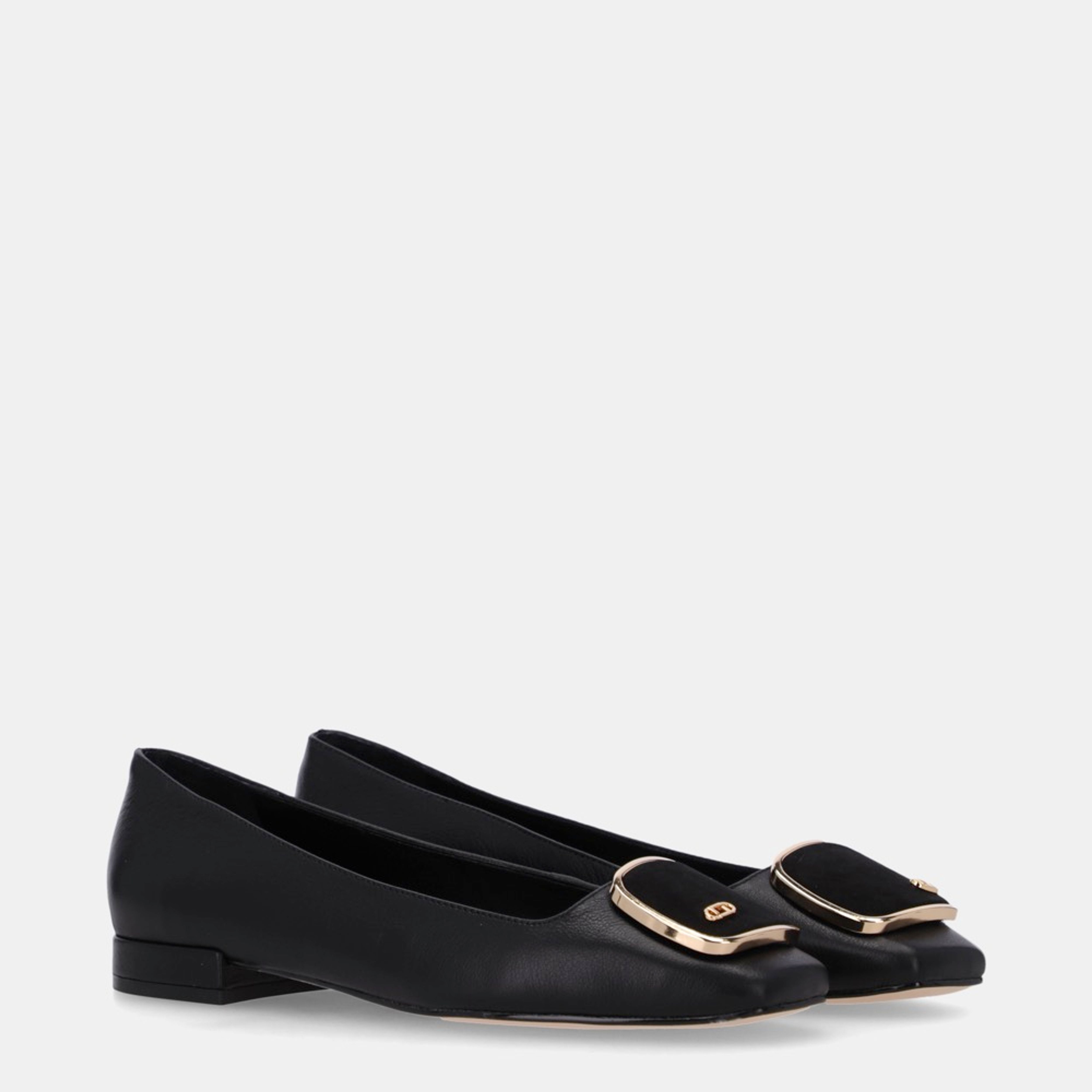 Zapato Buckle Emblem Bajo LDL 80950007